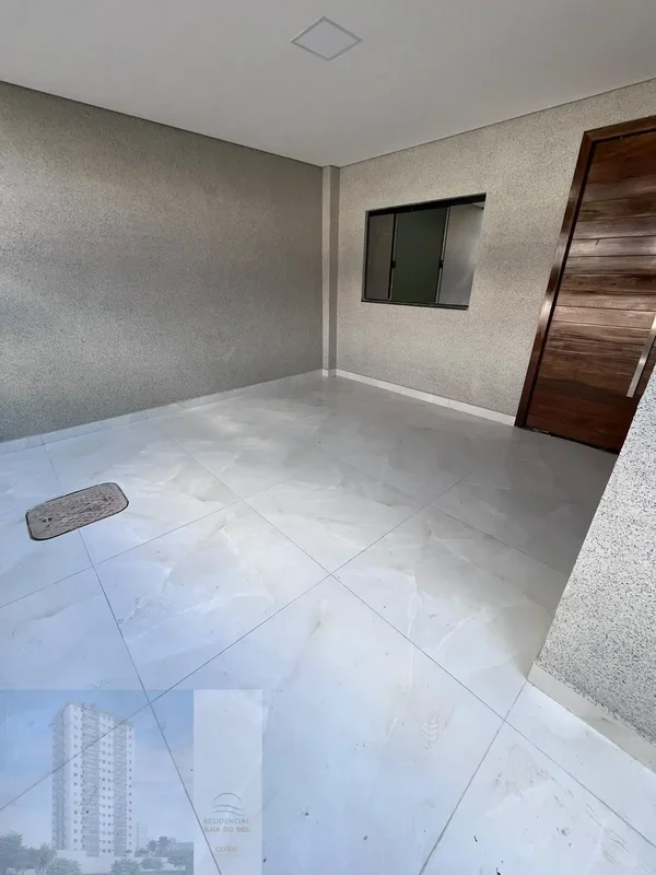 Casa com 3 quartos sendo 1 suíte, localizado na QR 404 Conjunto , Samambaia Nort...
