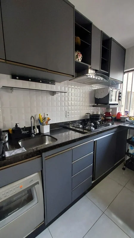 DALEPRANE INTELIGENCIA IMOBILIARIA VENDE:LINDO APARTAMENTO REFORMADO!- 2 quartos...