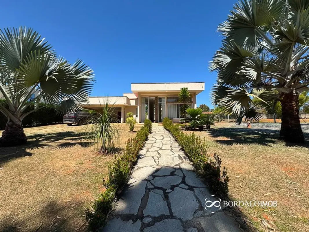 VILLA153813 - Última atualização: 13/10/26 23:30Uma casa para quem valoriza espa...