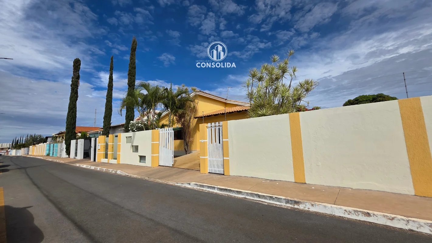 Casa de 3 Quartos com Suíte e Área Gourmet – Vicente PiresRua 12, Chácara 319 – ...