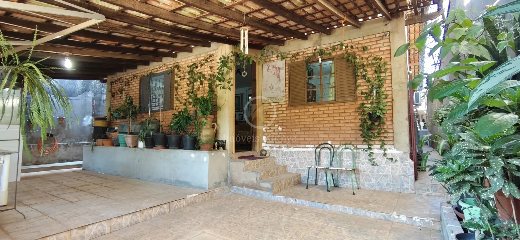 Imóveis' Kathya Vende:Excelente casa térrea com 03 quartos Localizada no Residen...