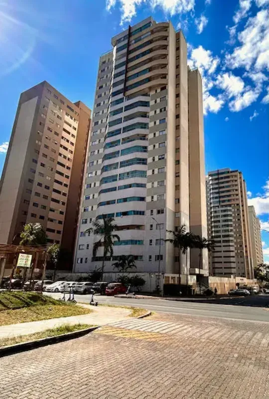 Viva com comodidade e sofisticação no coração de Águas Claras. Este apartamento ...