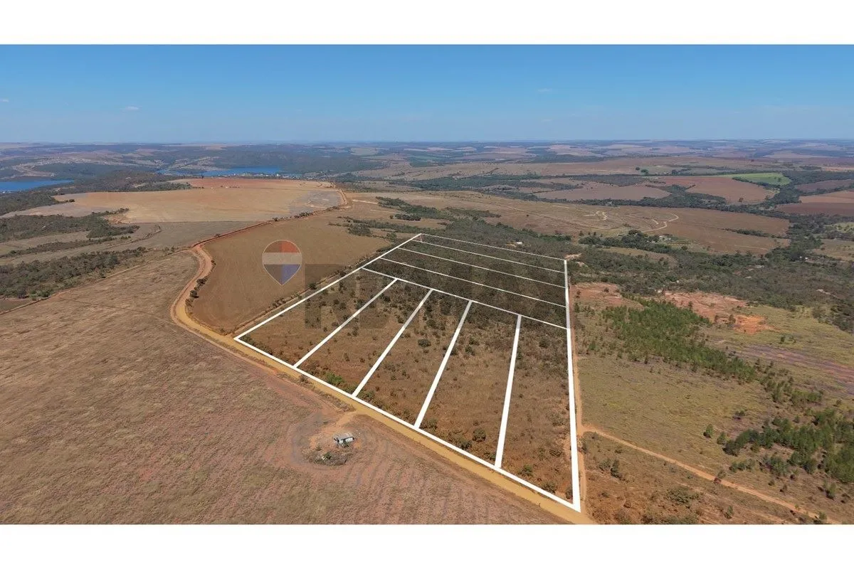 Imagine ter seu próprio espaço no campo, com 20.000m² de área para construir uma...