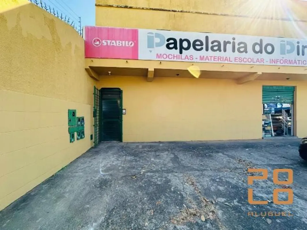 Sala comercial para alugar no Setor Jardim América, em Goiânia, com aproximadame...