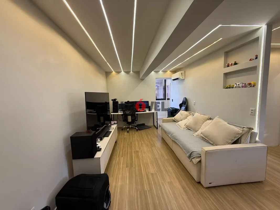55m², quarto, varanda, automatizado com Alexa, 700m da SmrtFit R$: 400.000 - Não...