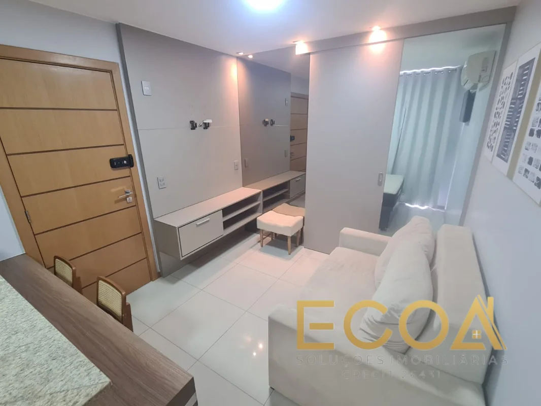 SQNW 307 Bloco C – Seu Refúgio de Estilo e Sofisticação no NoroesteEste elegante...