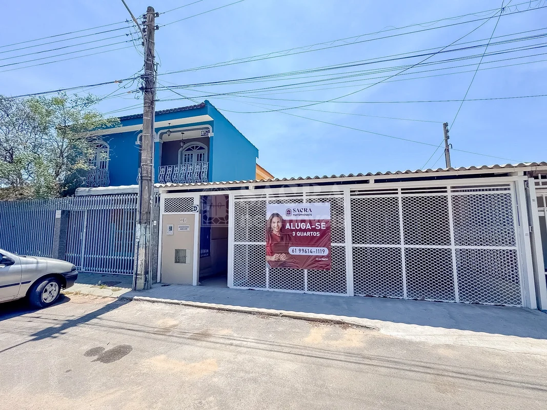 CASA PARA LOCAÇÃO NO GUARÁ II – QE 13Se você procura uma casa confortável, refor...
