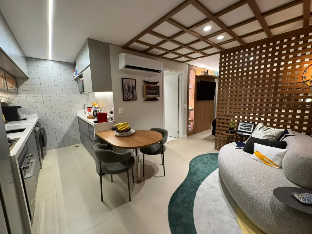 Vendo lindo apartamento de 1 quarto com projeto arquitetônico.Armários planejado...