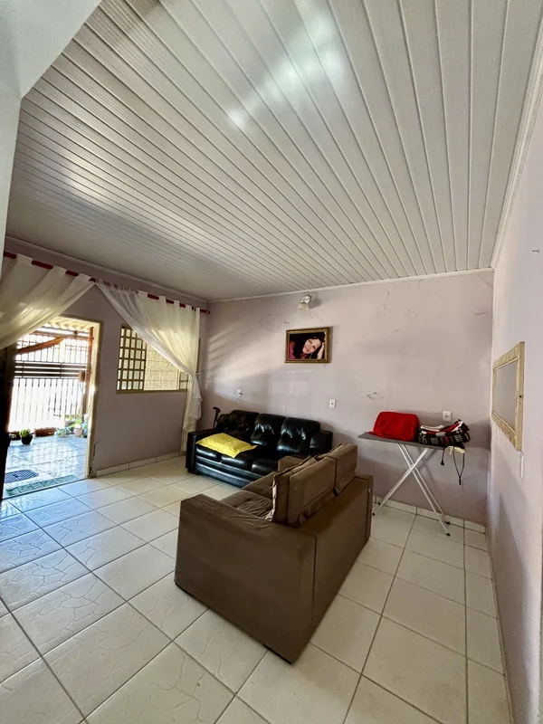 OPORTUNIDADE RIACHO FUNDO 2 CASA PRINCIPAL TÉRREA DE 2 QUARTOS , 2 BANHEIRO SOCI...