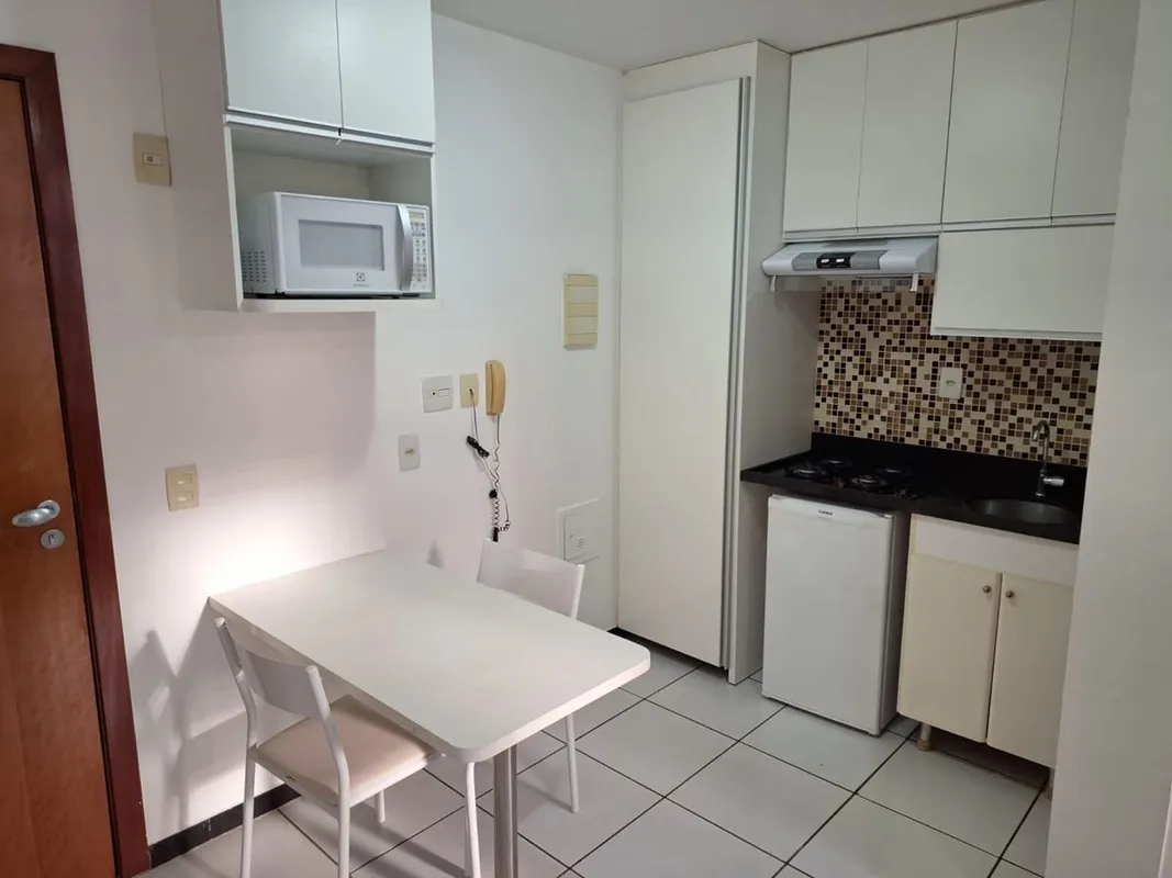 Descubra a perfeita combinação de conforto e praticidade neste moderno apartamen...
