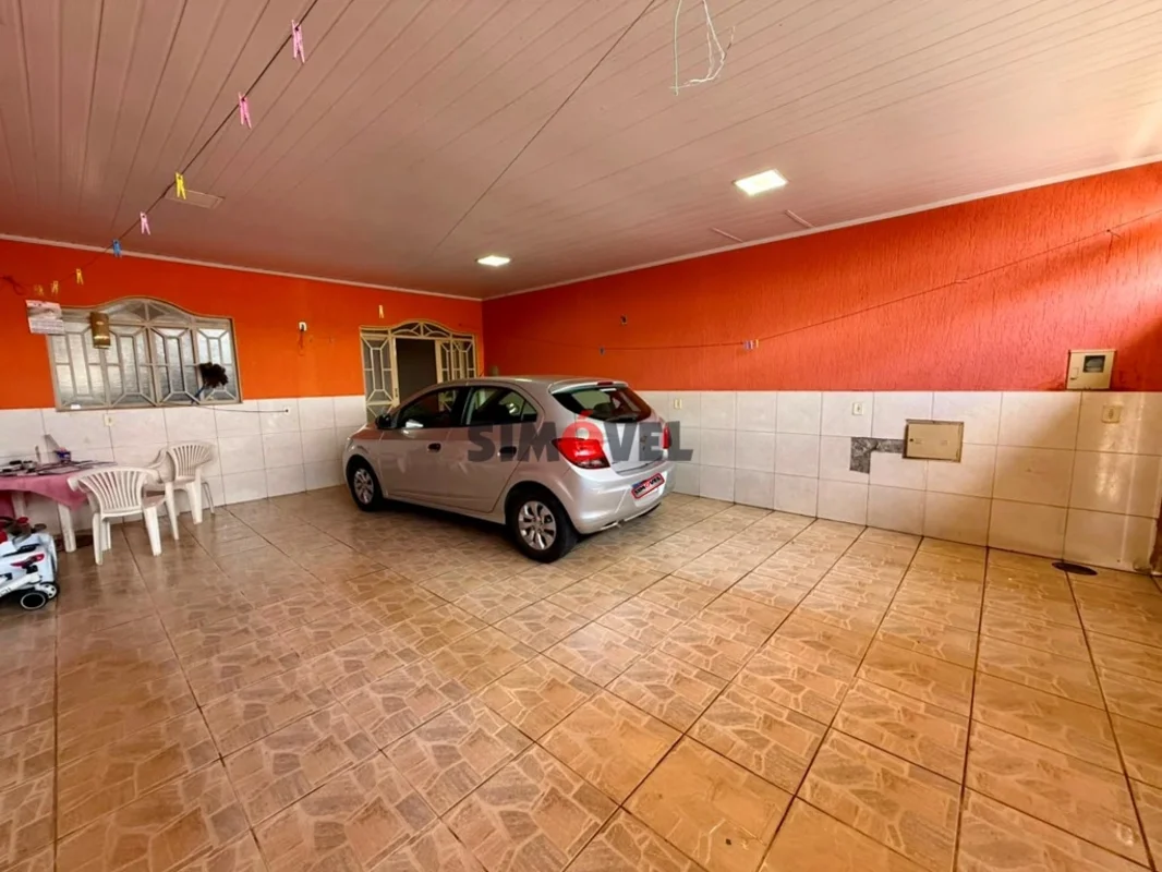 126m², 4 qtos, 3 suítes, churrasqueira, salão de festas, QNO 18 R$ 380.000 - Não...