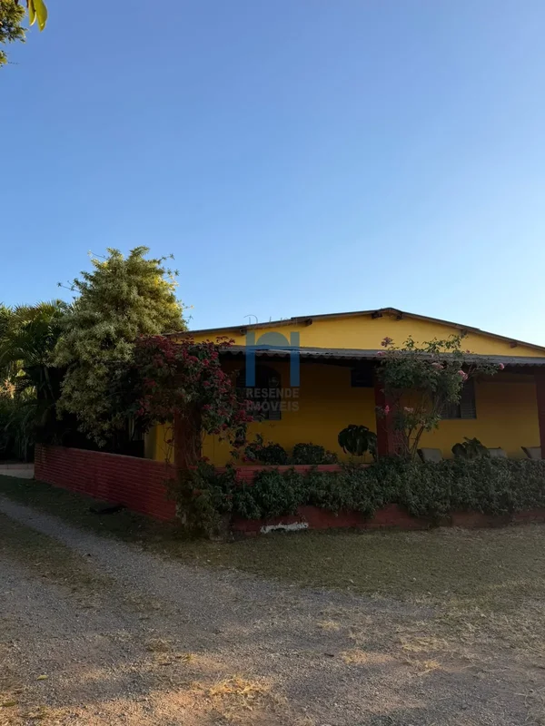 Rua 08, excelente logística, proximo a Associação, escola, mercado. Casa princip...