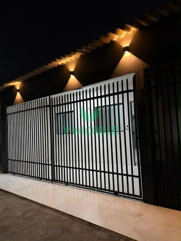 CASA RECÉM-REFORMADA EM VARGEM BONITA | PARK WAYAceita troca! Uma excelente opor...