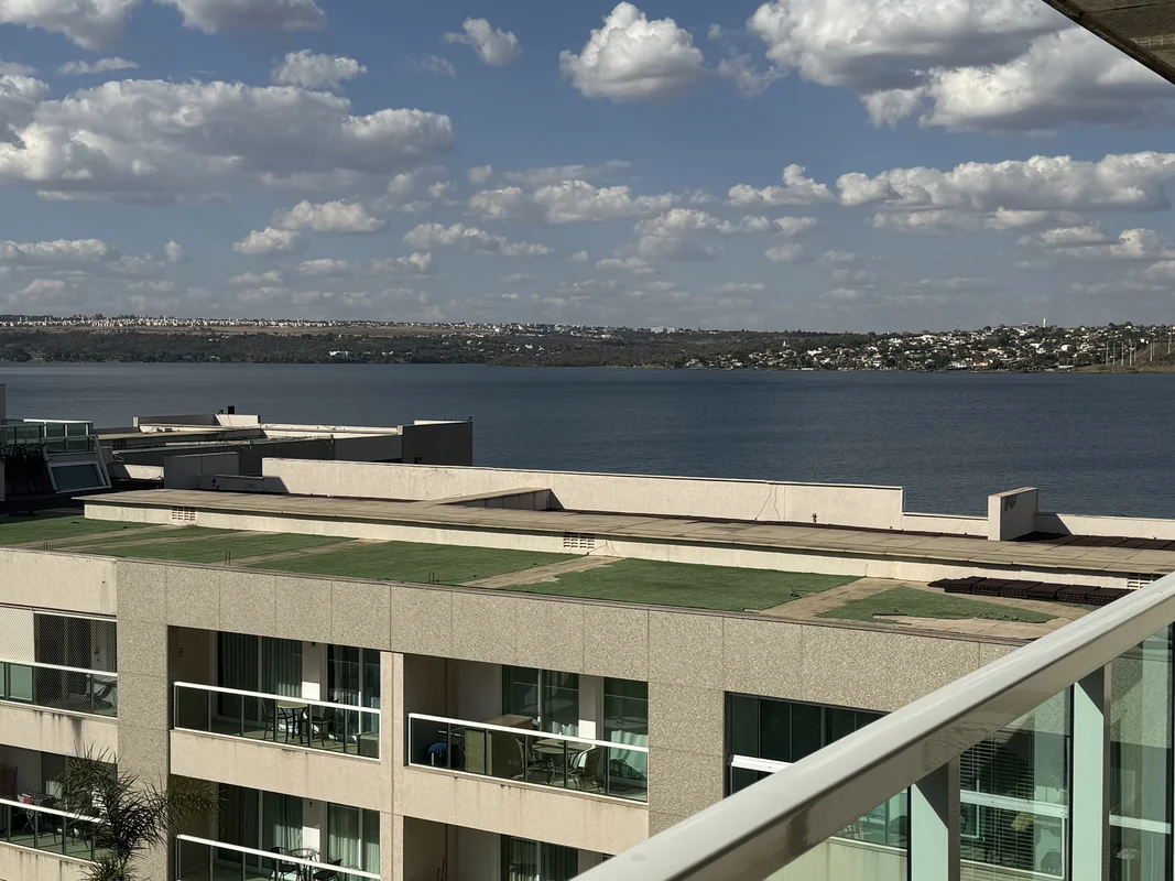 Brisas do LagoÚltimo andar e belíssima vista lateral lago!Descubra o conforto e ...