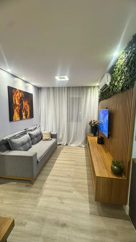 EXCELENTE APARTAMENTO DE 64M², NO 3° ANDAR, COM REFORMA MODERNA IMPECÁVEL, PROJE...