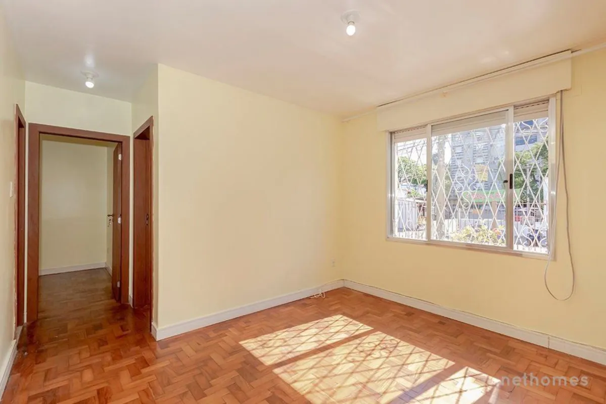 Este é aquele tipo de apartamento que surpreende logo na primeira visita: amplit...