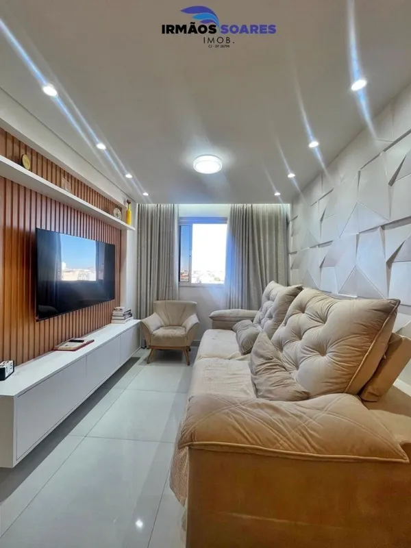 Apartamento 100% reformado, nascenteDistribuído em sala de dois ambientes com pa...