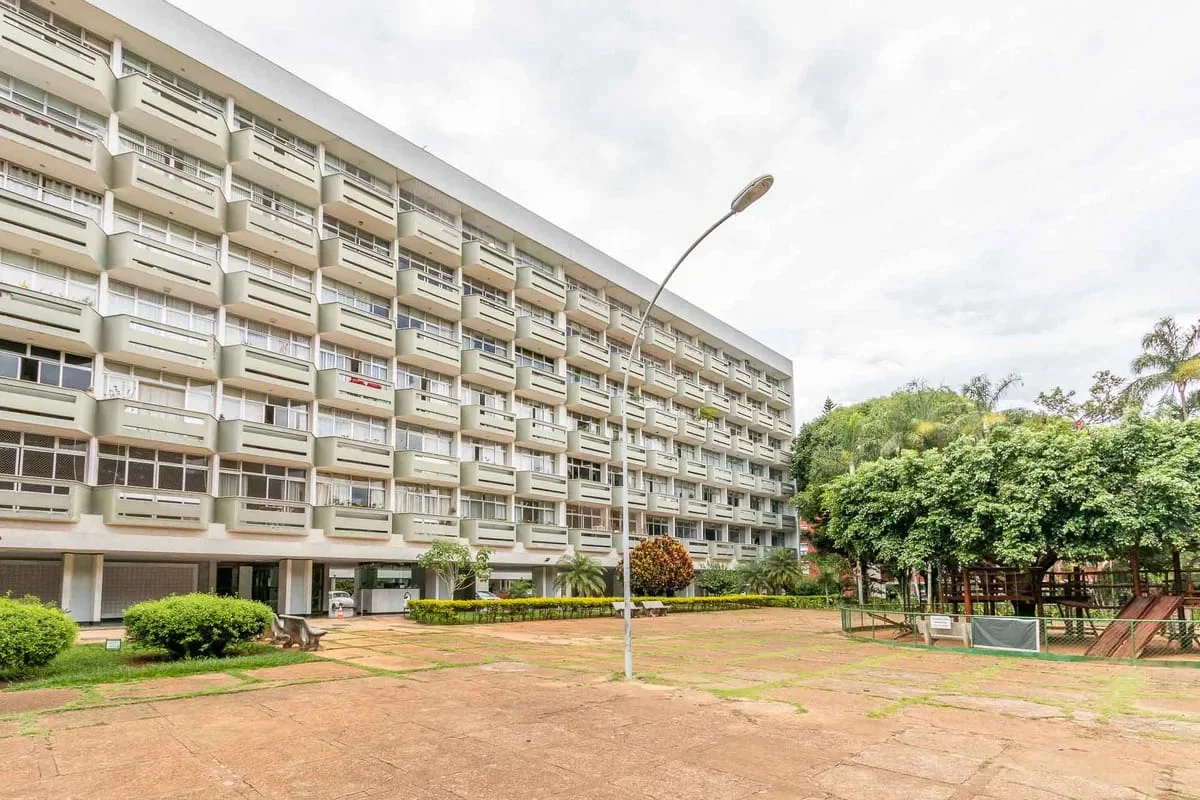 SQS 312 ASA SUL - BRASÍLIA/DFEXCELENTE APARTAMENTO COM 174,00m²!!!HALL DE ENTRAD...