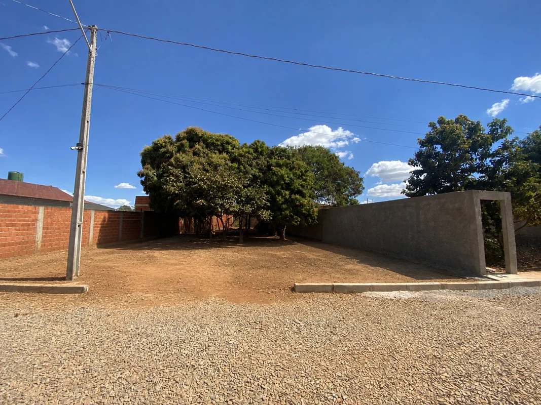 Vendo Excelente lote em rua 04 na 26 de Setembro480m²Condomínio estruturado: Por...