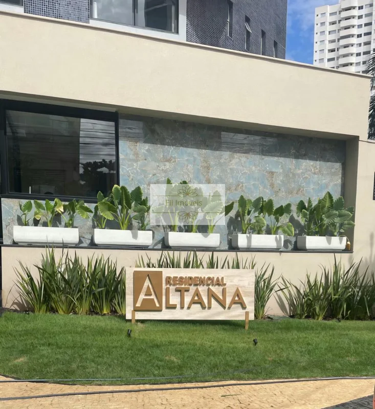 ED. ALTANA. Alto da Gloria Em Frente a Pracinha do Triângulo. -87m2-3 suítes, se...