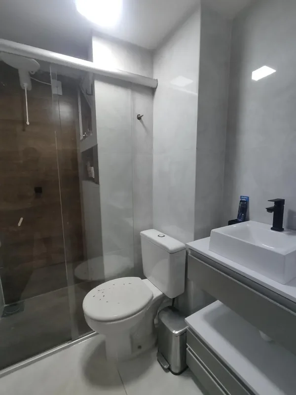 Perfeito para quem busca conforto, praticidade e uma vida tranquila, este aparta...