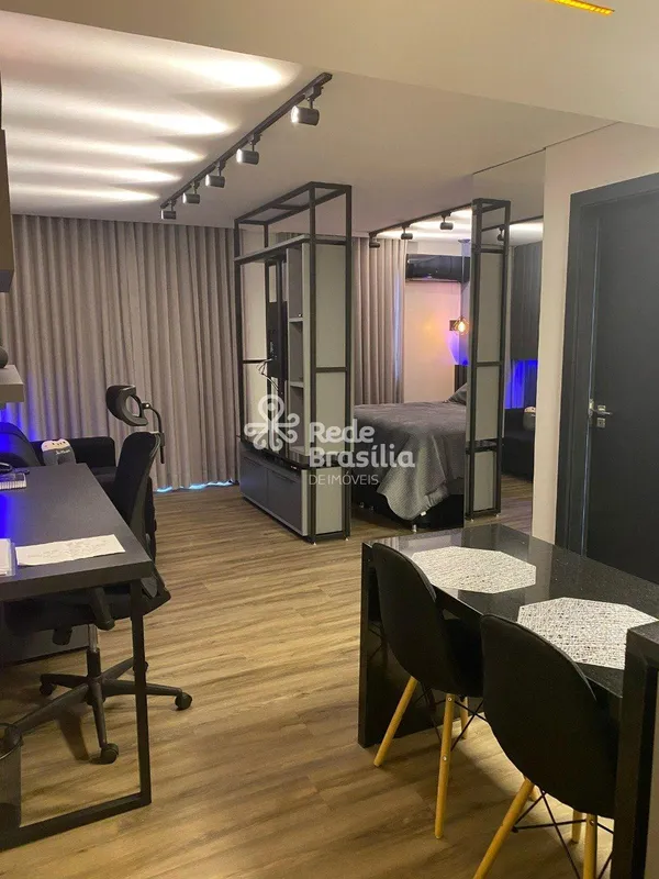 Morar ou investir na beira do Lago Paranoá é ter a exclusividade de um resort pa...
