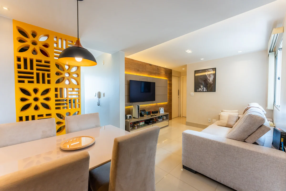 Experimente viver em um apartamento reformado na QN 412 Conjunto F, Samambaia No...