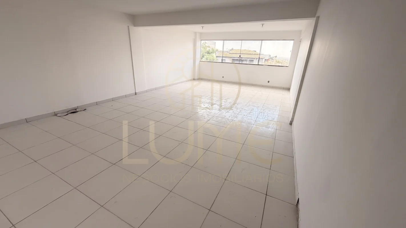 SALA COMERCIAL PARA LOCAÇÃO – RIACHO FUNDO II QN 7D, Conjunto 4 – Riacho Fundo I...