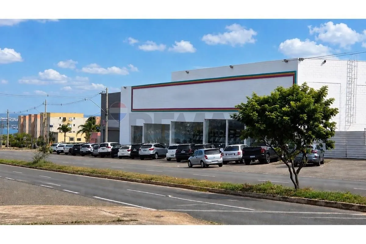 Descubra o apartamento dos seus sonhos no Paranoá Parque, Brasília! Este incríve...