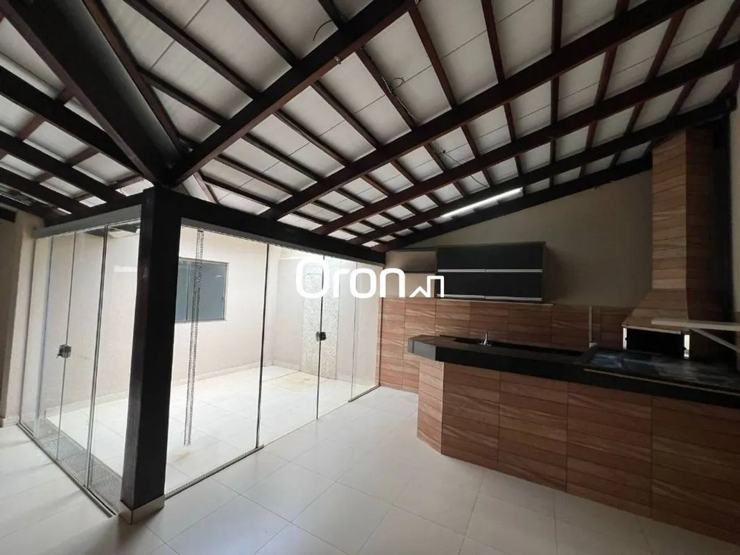 CÓDIGO DO IMÓVEL: CA2363LOCALIZAÇÃO:Próximo ao Plaza D´oro Shopping e com fácil ...
