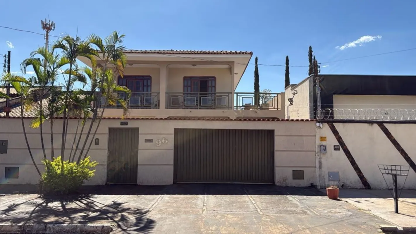- SOBRADO À VENDA NO JARDIM EUROPAAmplo, completo e ideal para quem busca confor...