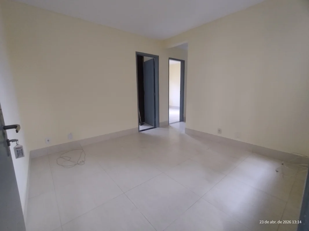 Descubra um apartamento funcional e bem localizado na Avenida Bela Vista, no bai...