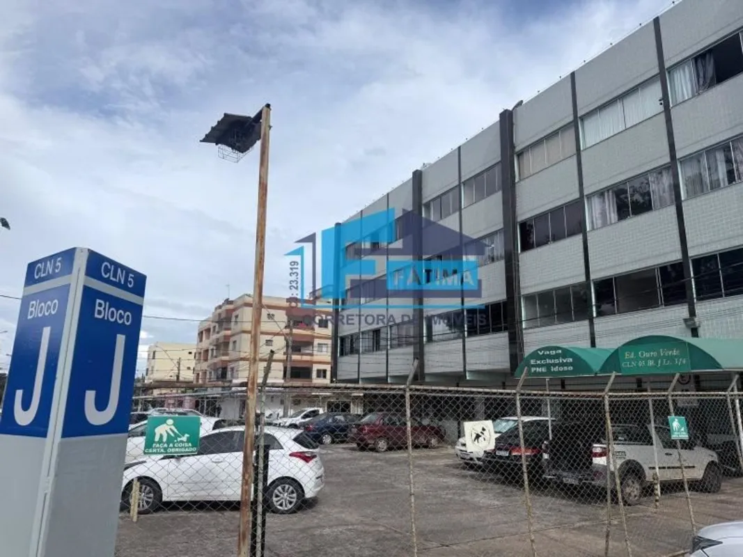 Apartamento 1º andar, nascente no seguinte formato:- quarto;- sala;- cozinha ame...
