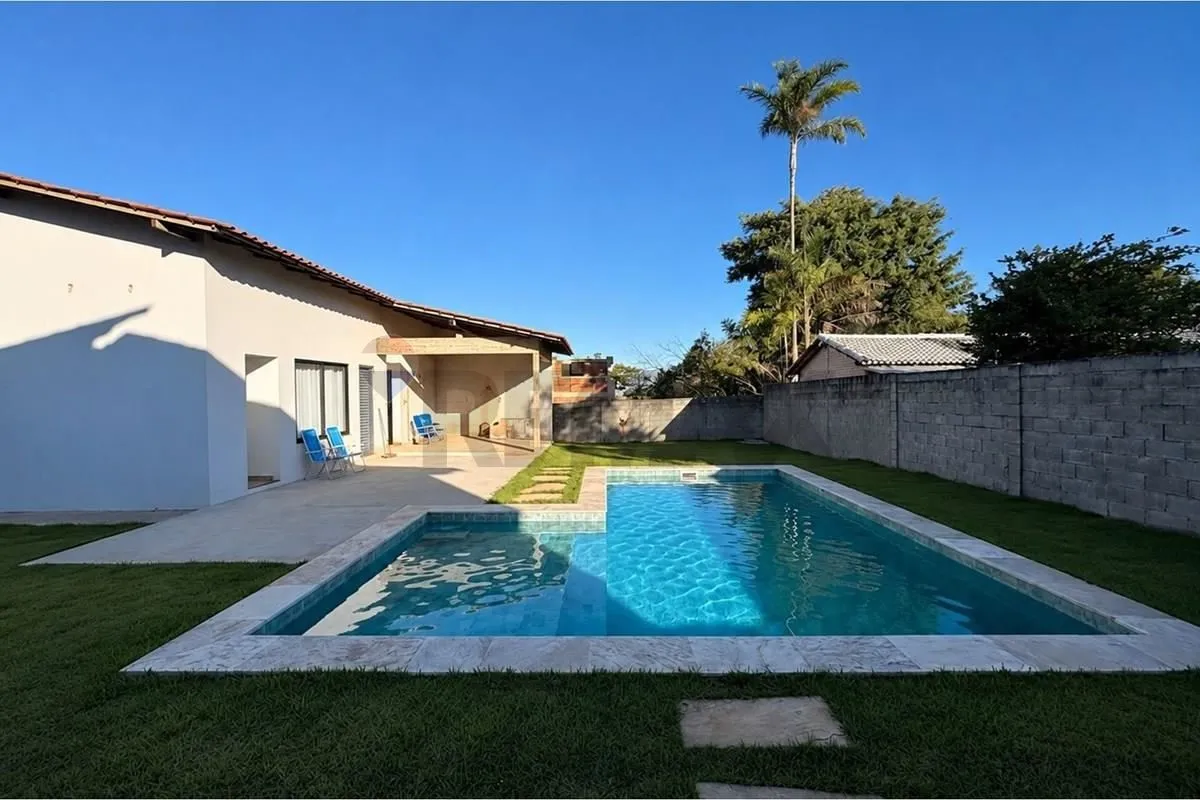 Se você procura uma casa moderna, aconchegante e pronta para proporcionar qualid...