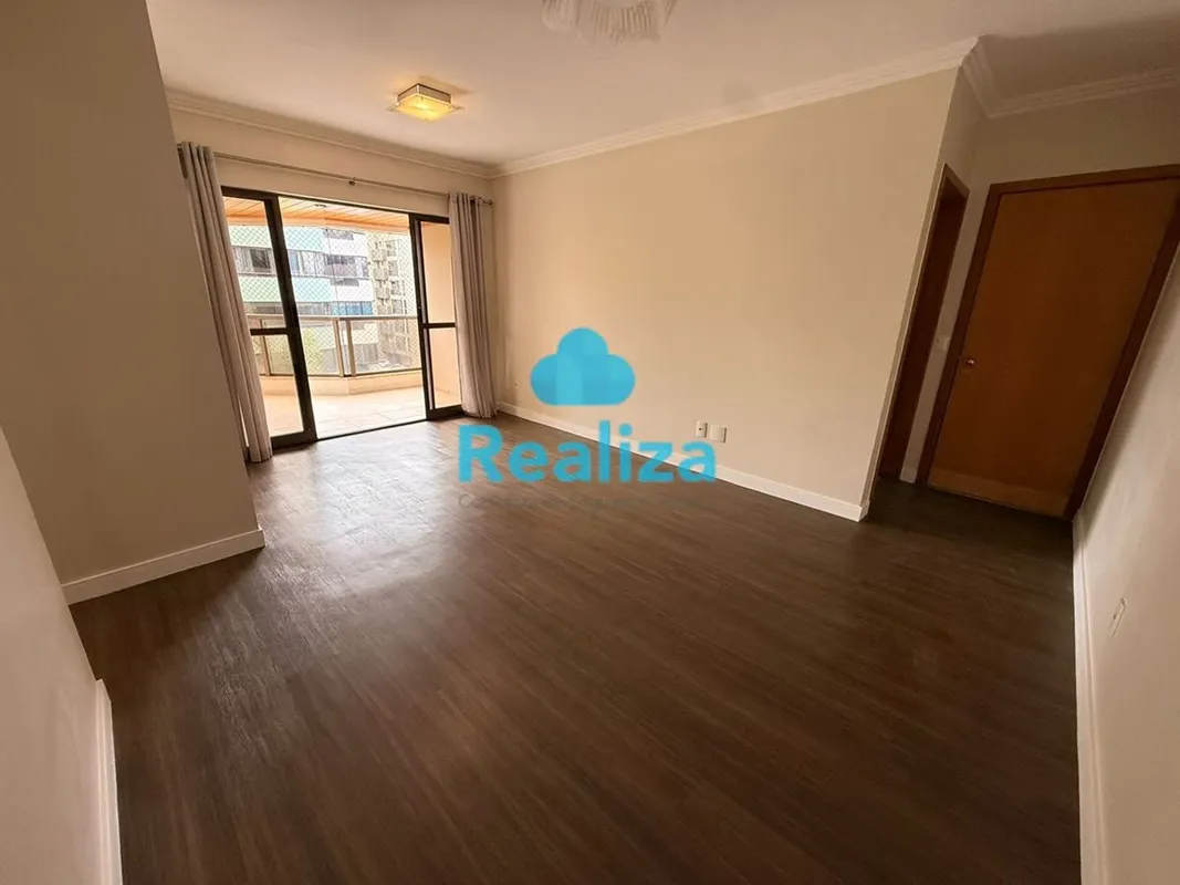 Belíssimo apartamento de 03 quartos com armários e 1 com suíte, sala em L com va...