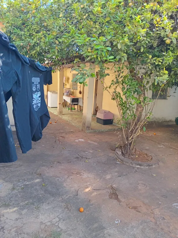 sobrado a venda a 1 minutos do parque Vaca Brava. Descrição do imóvel: área tota...
