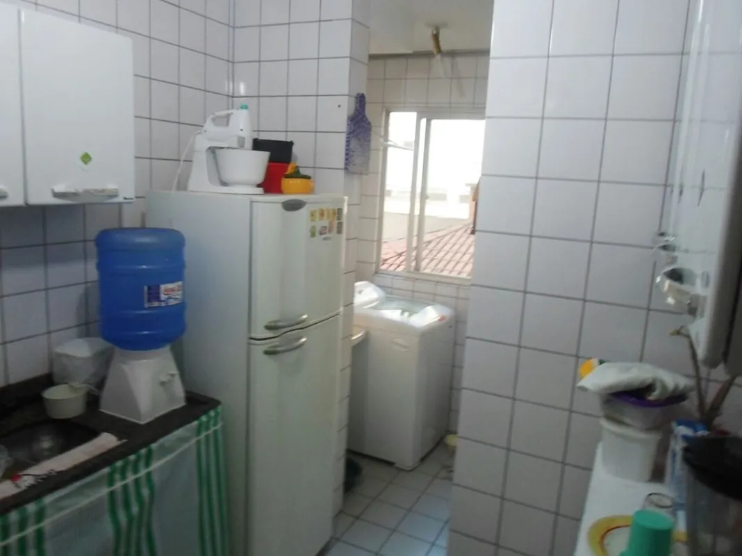 2 quartos 1 banheiro 1 vaga de garagem 57m²Área de lazer com piscina, churrasque...