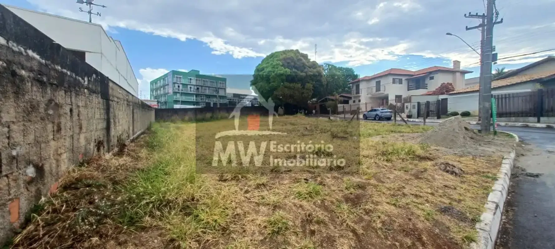 MW IMOBILIÁRIA VENDE EXCELENTE LOTE ESCRITURADO NO CONDOMÍNIO SOLAR DE ATHENAS!!...