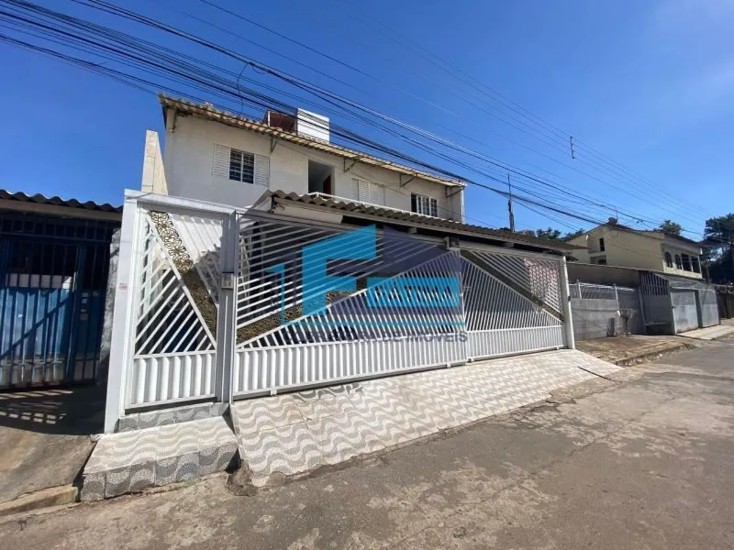 Térreo no seguinte formato:- 2 quartos com suíte;- sala;- cozinha com armários;-...