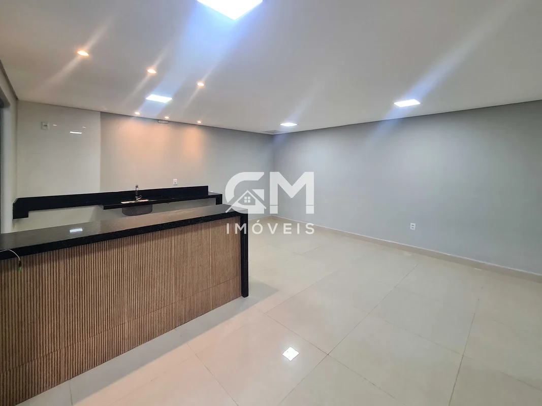 A GM Imóveis aluga excelente casa no Condomínio Recanto da Serra - Sobradinho/DF...