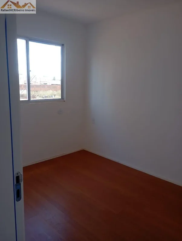 Aproveite a oportunidade de morar no coração de Samambaia Norte, no QI 416. Este...