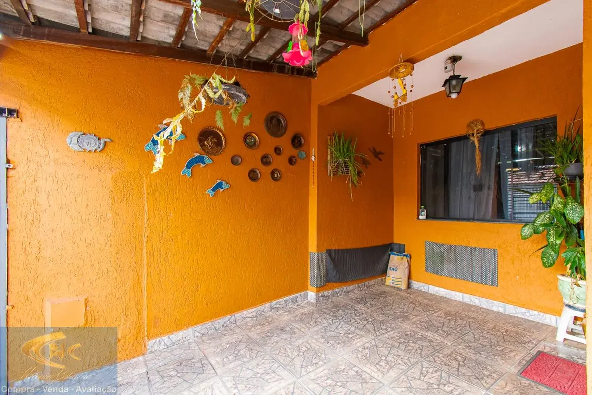 QI 08 SOBRADO 3 PAV. LOTE 90M!Excelente oportunidade para quem quer conforto, se...