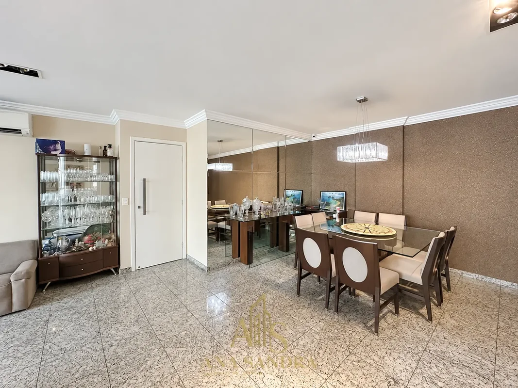 APARTAMENTO NA SQSW 300• 4 quartos, transformado para 3 quartos• 2 suítes• Apart...
