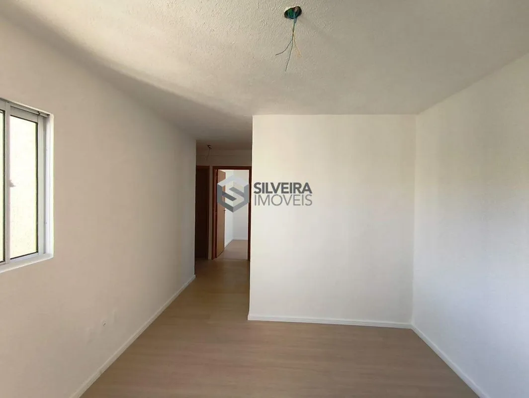 Excelente apartamento no 3º andar!- Sala,- 03 quartos sendo uma suíte;- Cozinha;...