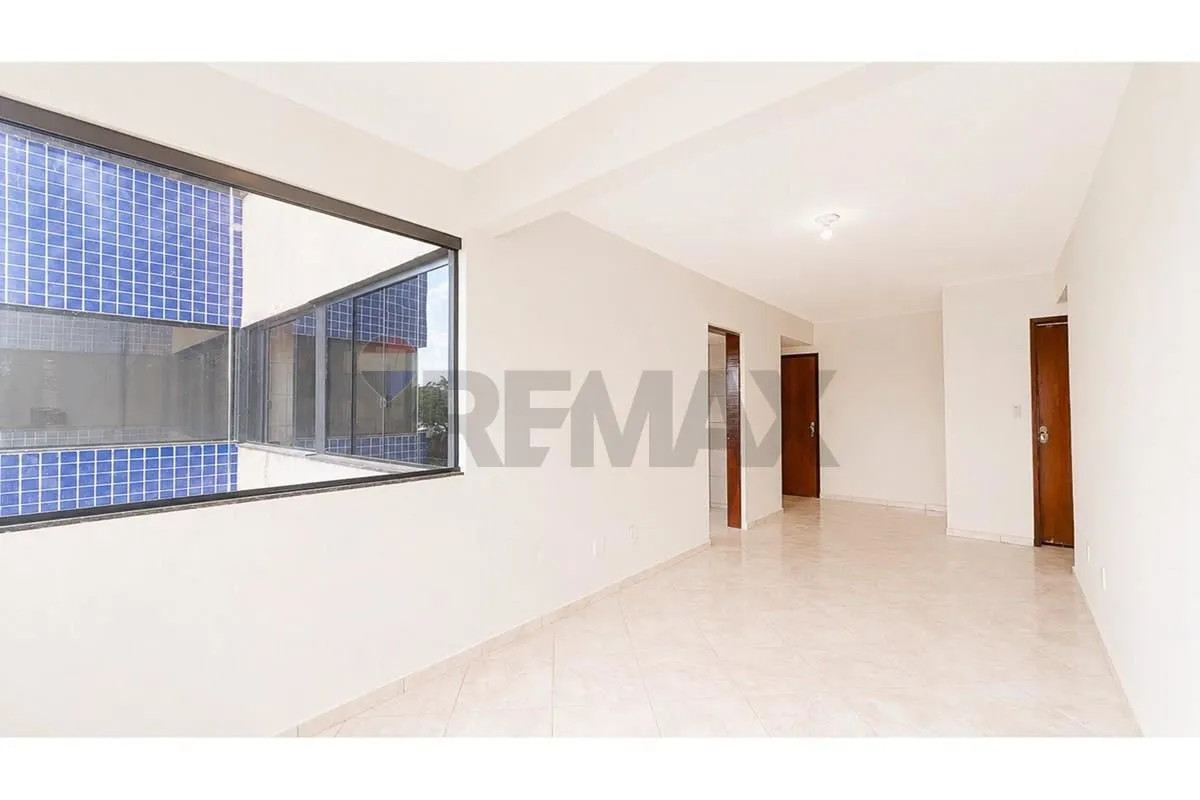 APARTAMENTO 2 QUARTOS 1 SUÍTE VARANDA ÓTIMA LOCALIZAÇÃO: Espaço e localização em...
