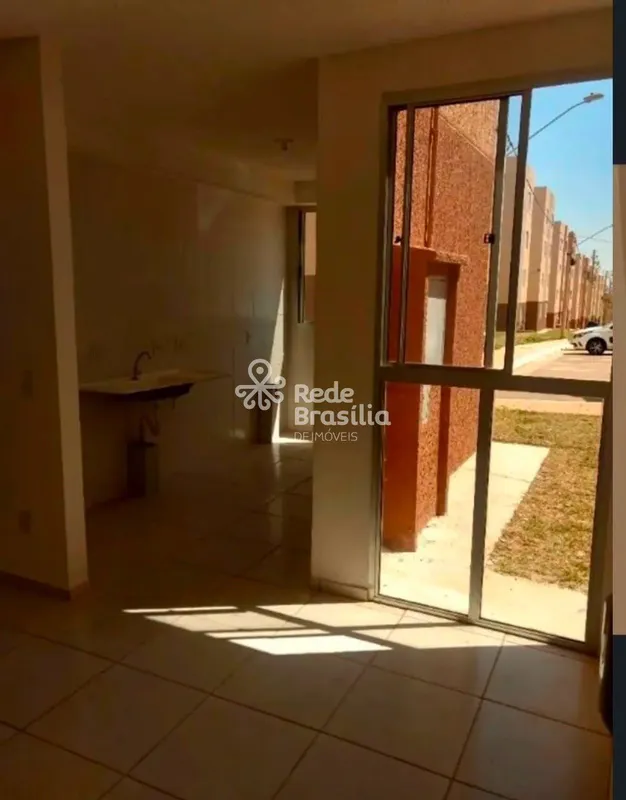 Oportunidade imperdível! Apartamento no térreo com e potencial de expansão. Idea...