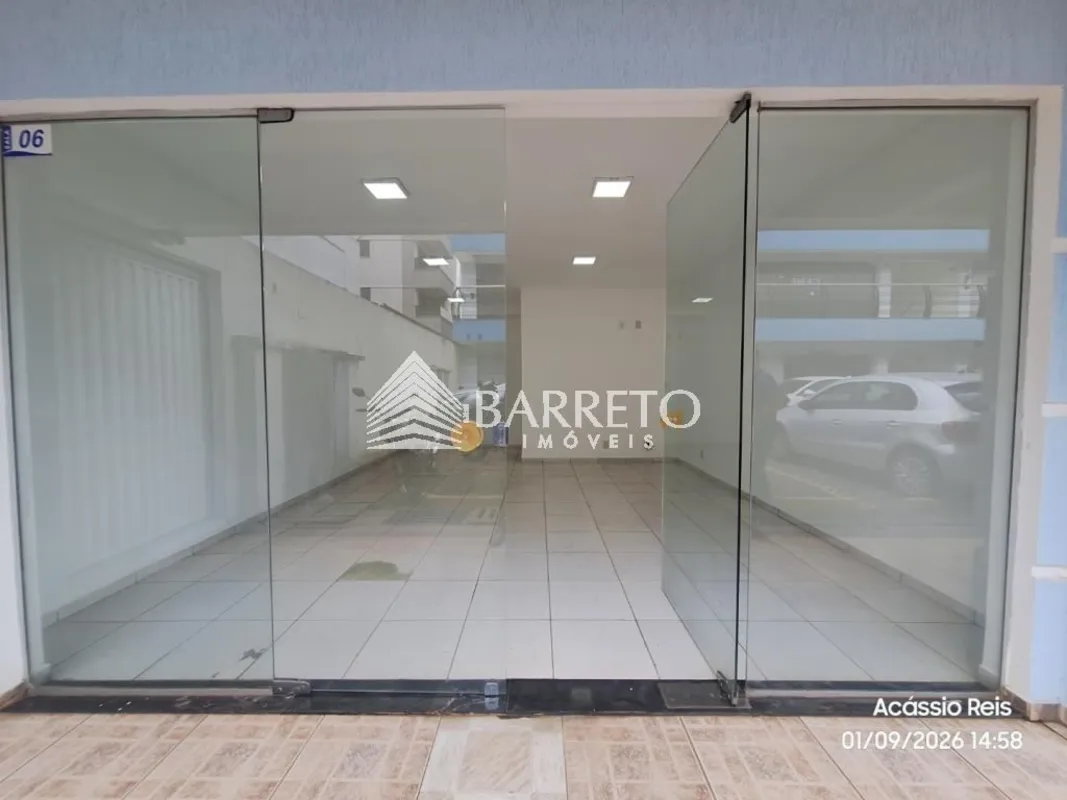 Sala Comercial, Galeria Azul, Jd. América, Goiânia-GO, 30m²Localização: Rua C 15...