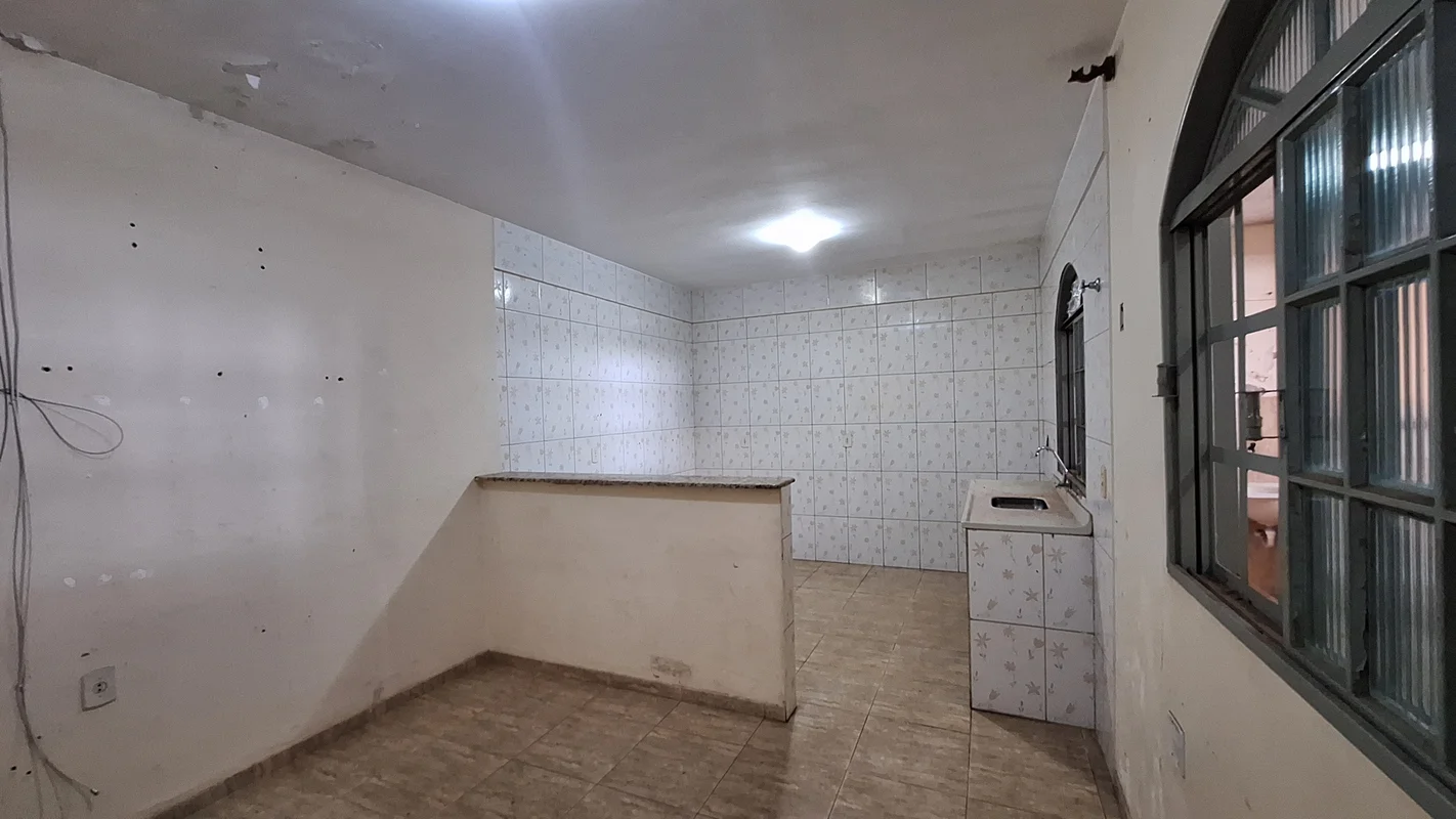 QUADRA 203 - ALUGUEL DE KITNET POR APENAS R$ 1.000,00 (MIL REAIS) por mês- NA QU...
