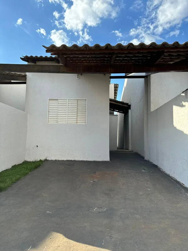 CASA À VENDA | CONDOMÍNIO CORUMBÁ RESIDENCE IINunca habitado.Uma excelente oport...