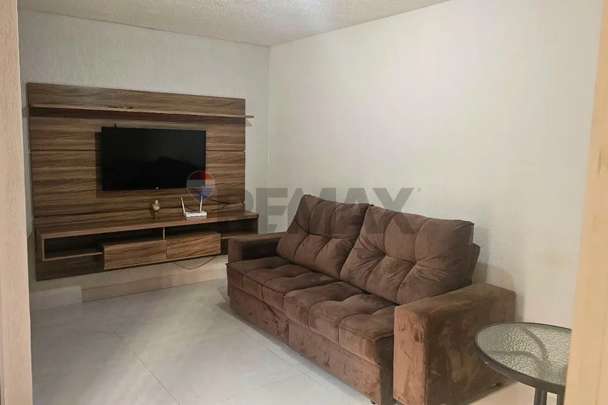 Prepare-se para se encantar com este apartamento impecável no coração do Paranoá...